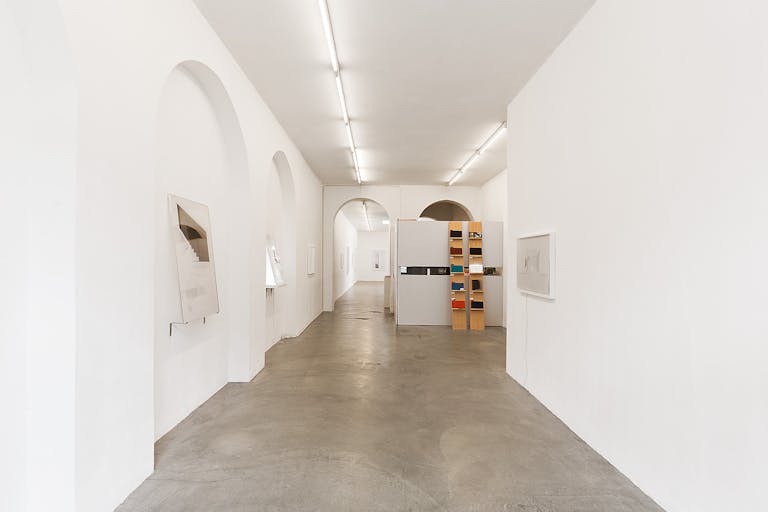 Bright Art Gallery in Jordaan - Image 1