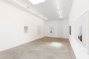 Bright Art Gallery in Jordaan - Image 4