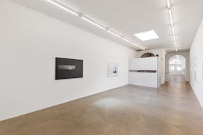 Bright Art Gallery in Jordaan - Image 5