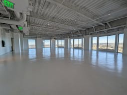 US Bank Tower - Image 3