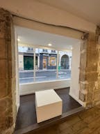 Unique Gallery Space in Paris - Image 29