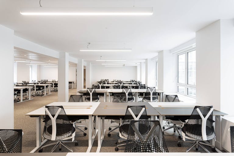 Montholon - Bureau 48 postes - Image 4