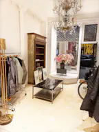 Exclusive and Versatile Event Space on Boulevard Saint-Germain - Image 15