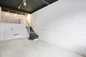 Charming Madeleine Retail Space - Image 1