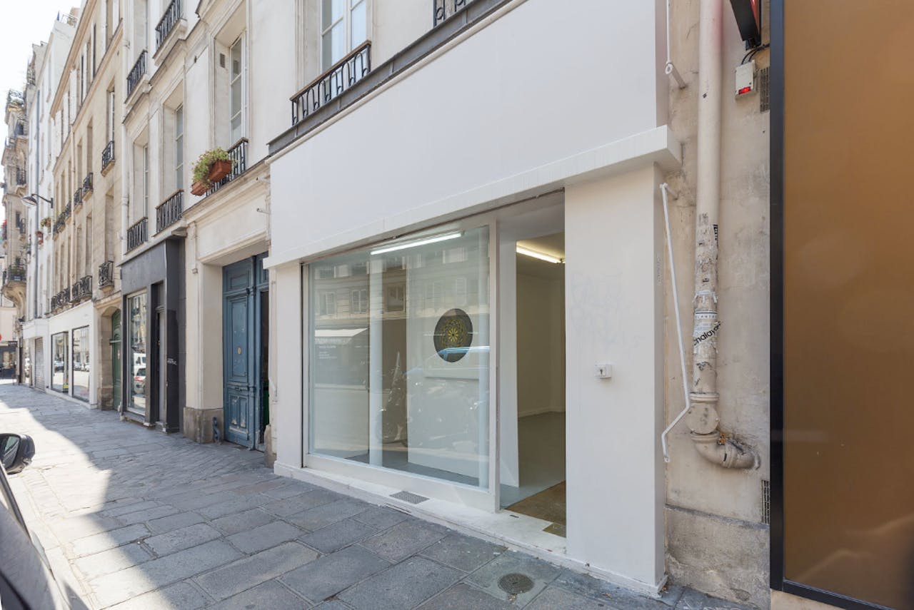 Pop-Up Shop in Le Marais - Image 2