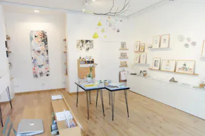 Gallery Space in Le Marais - Image 2