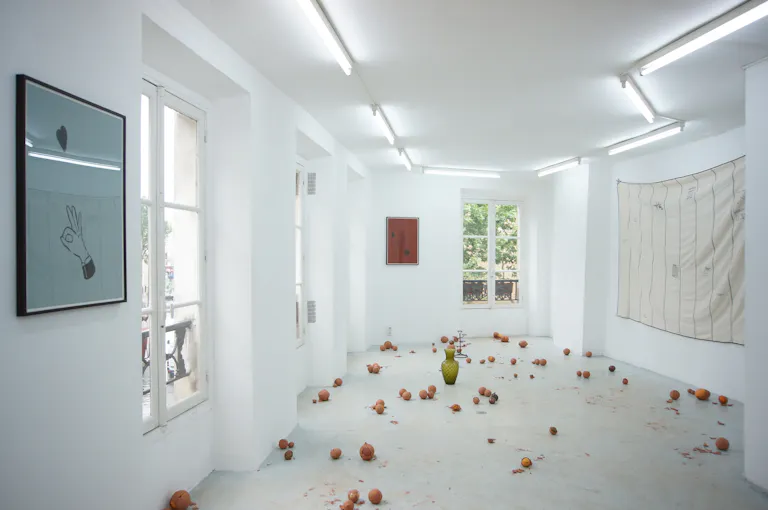 Temporary Showroom in Le Marais - Image 3