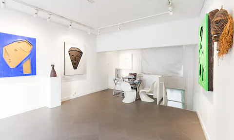 Gallery Space in Le Marais - Image 0