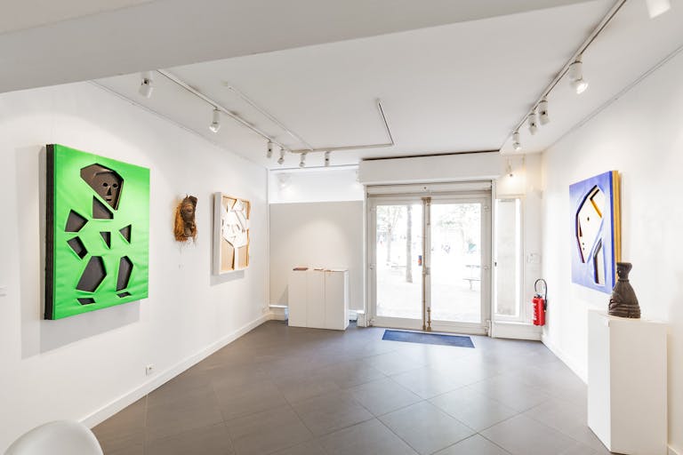 Gallery Space in Le Marais - Image 1