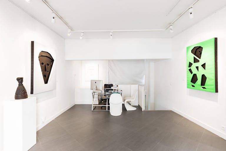 Gallery Space in Le Marais - Image 2