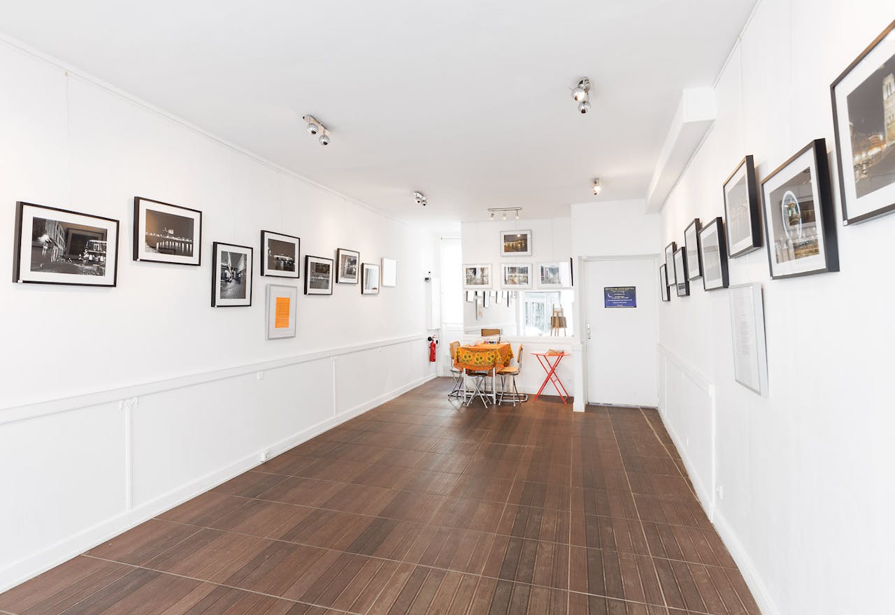 Art & Retail Space in Bastille - Image 2