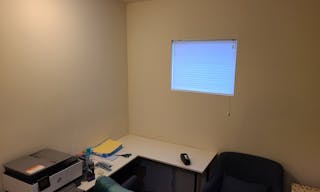 Excellent Show Room Space Near Downtown Mountain View - Image 7