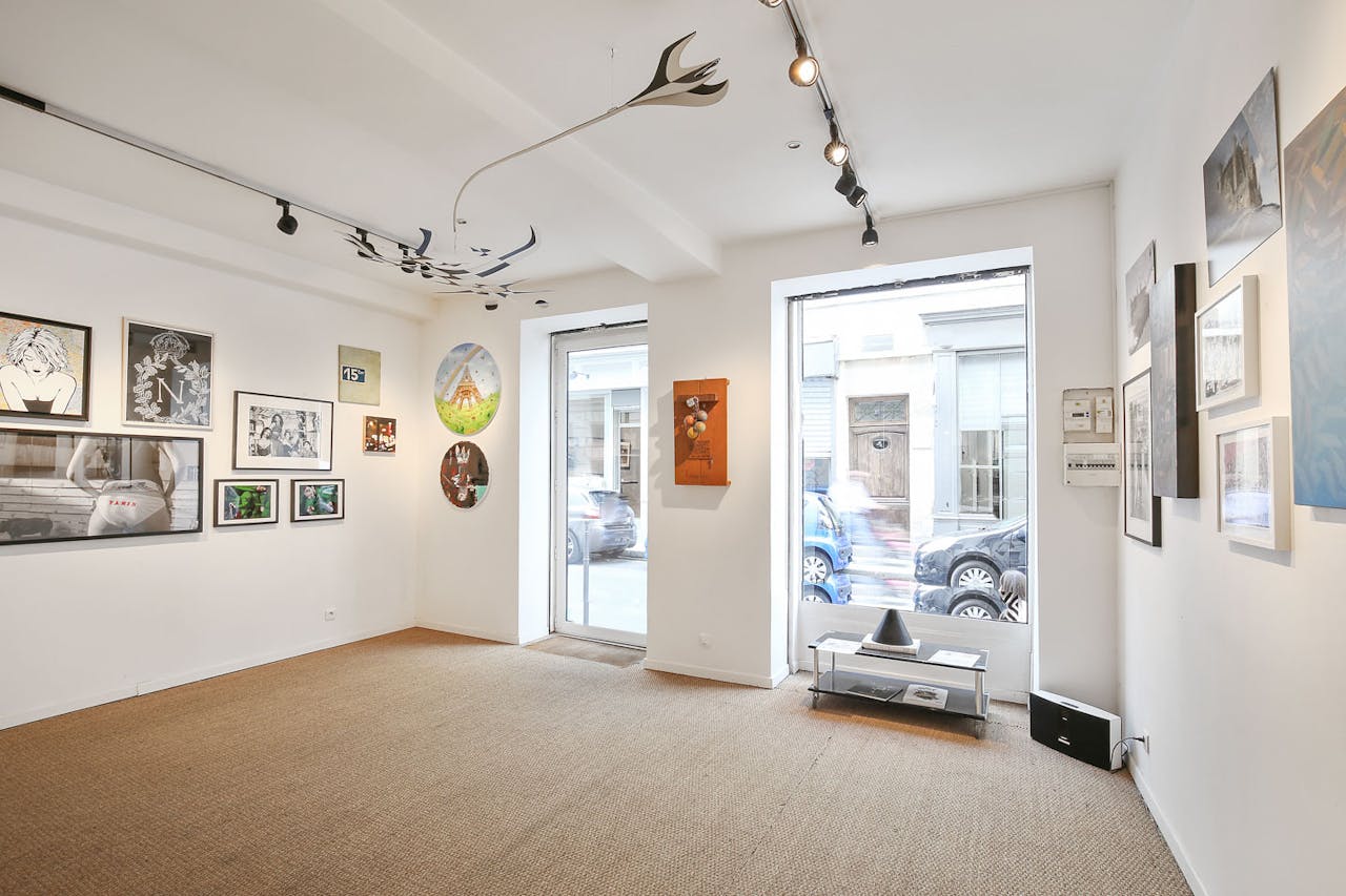 Art Gallery Space in Le Marais - Image 0