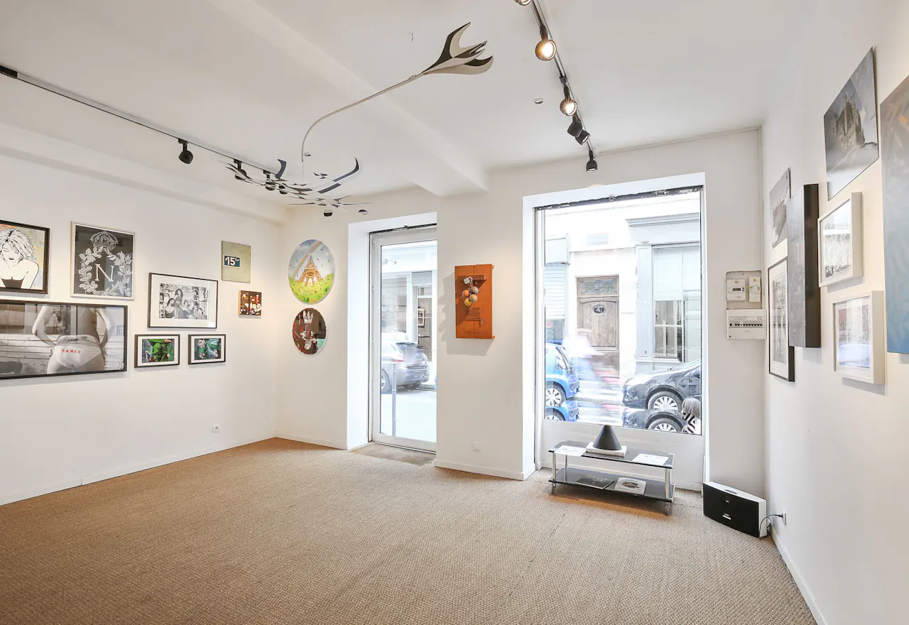 Art Gallery Space in Le Marais - Image 0