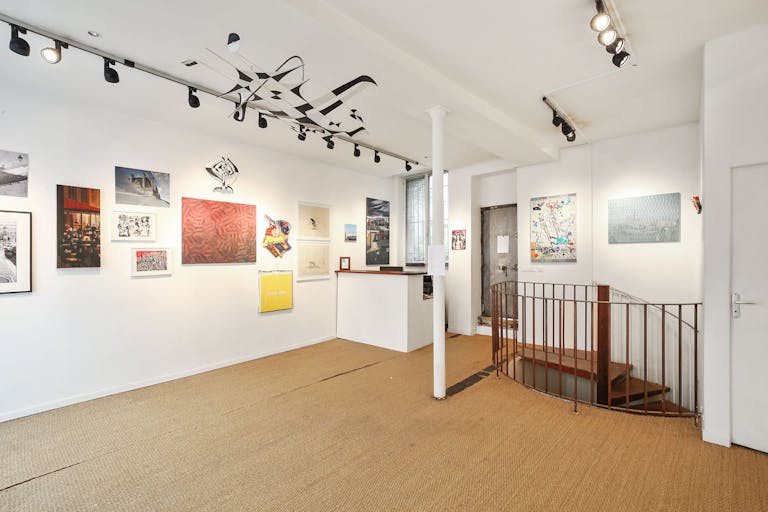 Art Gallery Space in Le Marais - Image 1