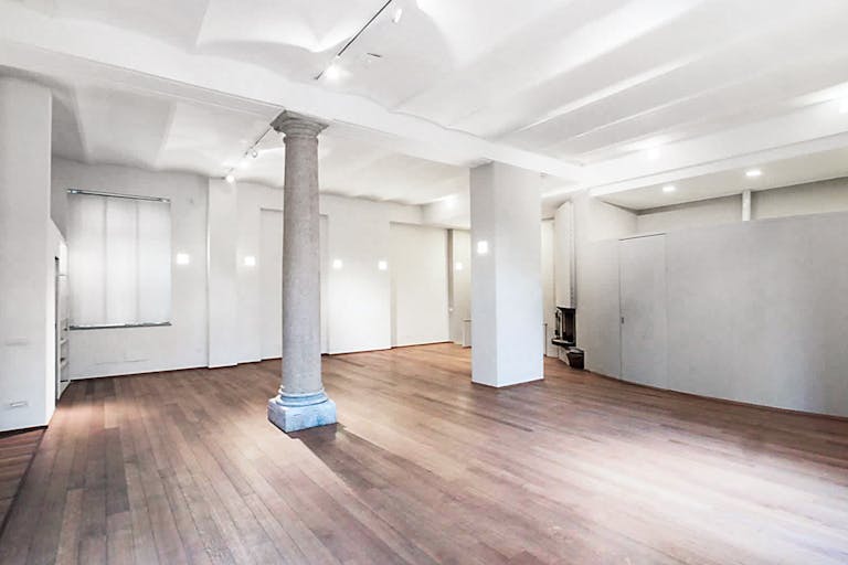 Loft Showroom in Porta Romana - Image 2