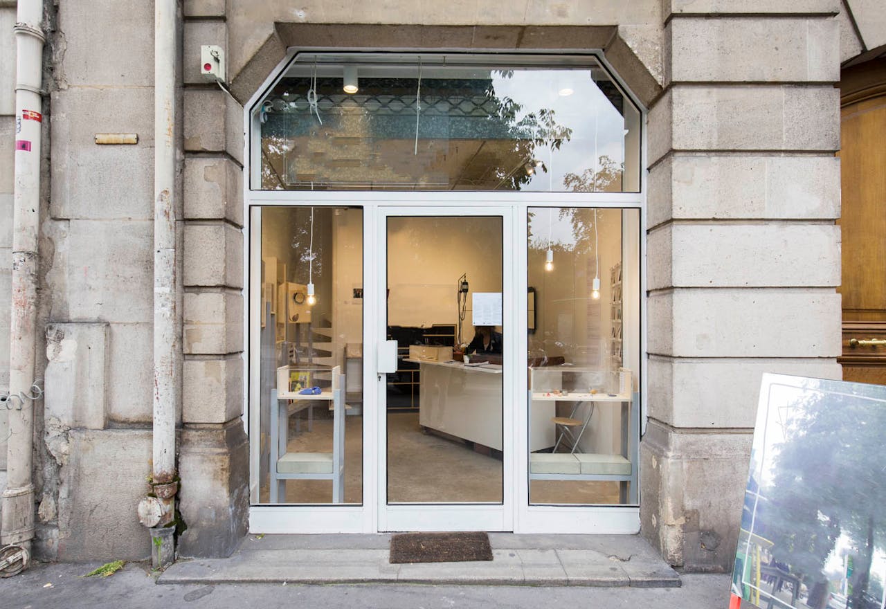 Creative Gallery in Le Marais - Image 2