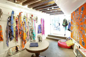 Pop-Up Boutique in Saint-Germain - Image 0