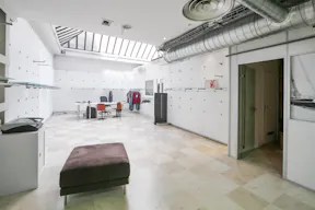 Vast Réaumur Retail Space - Image 3