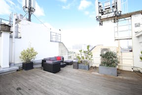 Beautiful Ternes Event Space - Image 0