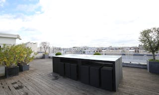 Beautiful Ternes Event Space - Image 1