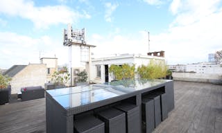 Beautiful Ternes Event Space - Image 2