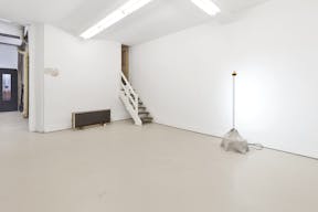 Le Marais Fashion Showroom - Image 14