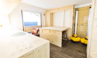 Le Marais Fashion Showroom - Image 15