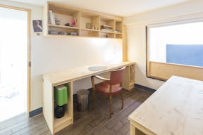 Le Marais Fashion Showroom - Image 18