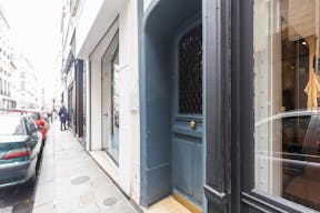 Le Marais Fashion Showroom - Image 21
