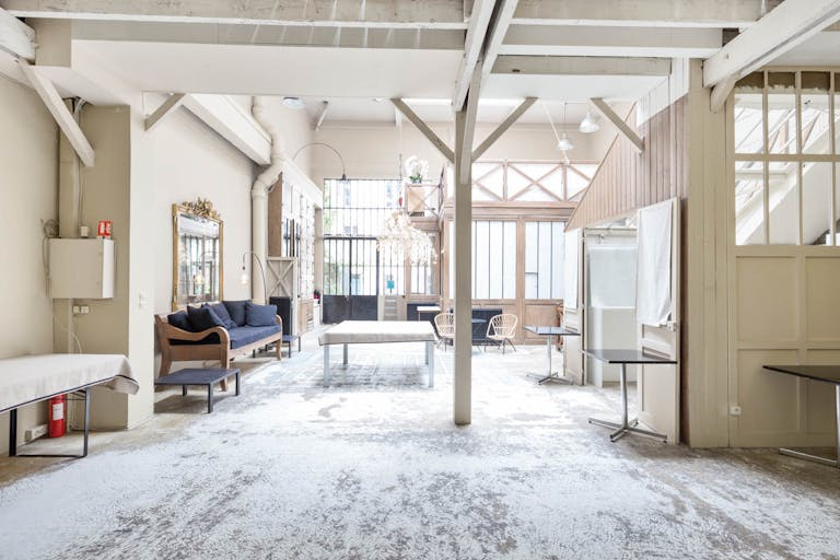 Bright Invalides Studio Showroom - Image 0