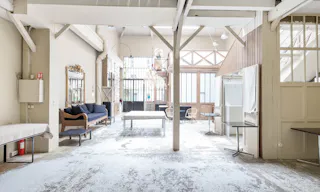 Bright Invalides Studio Showroom - Image 0