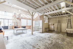 Bright Invalides Studio Showroom - Image 1