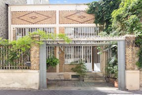 Bright Invalides Studio Showroom - Image 6