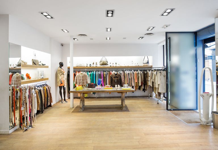 Beautiful Paris 7th Retail Space - Image 1