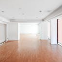 Spacious Pop-Up Store in Le Marais