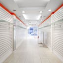 Compact Retail Space Near Sentier