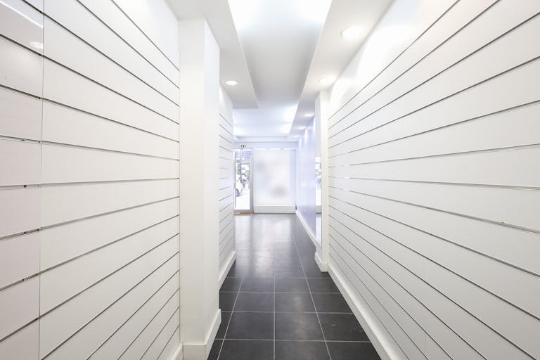 Grands Boulevards Retail Space - Image 0