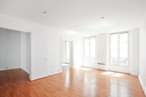 Modern Loft Event Space in Sentier - Image 2