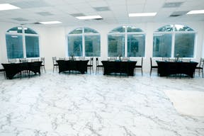 Luxe Event Space with Natural Light - Image 6