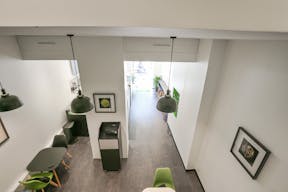 Food Retail Space in Châtelet - Image 3