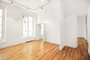 Pretty Gallery Beaumarchais Vosges - Image 6