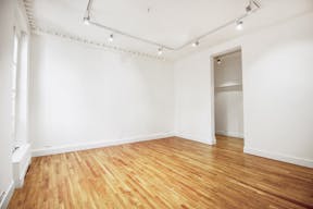 Pretty Gallery Beaumarchais Vosges - Image 8