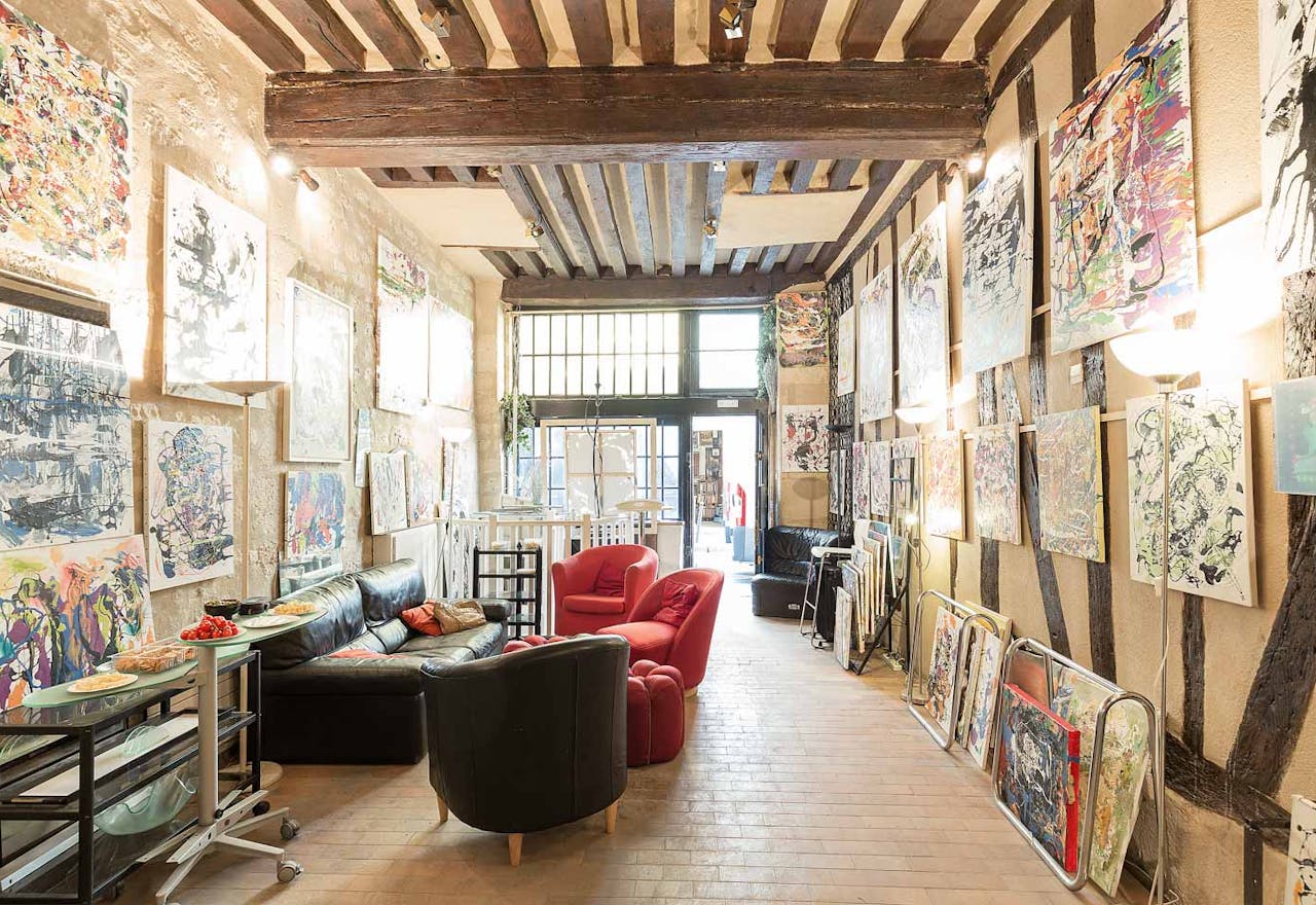 Creative Gallery in Paris 6th - Image 0