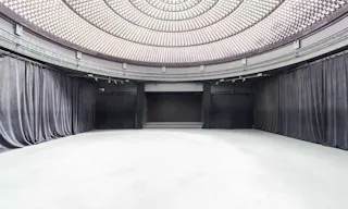 Amazing Event Space in Opéra - Image 2