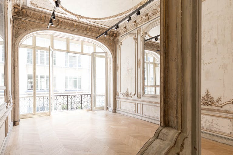 Beautiful Showroom in Opéra - Image 2