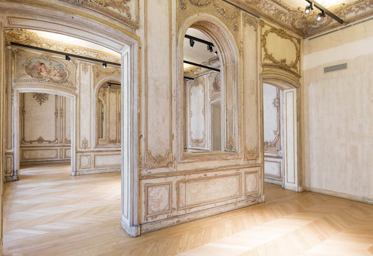 Beautiful Showroom in Opéra - Image 3