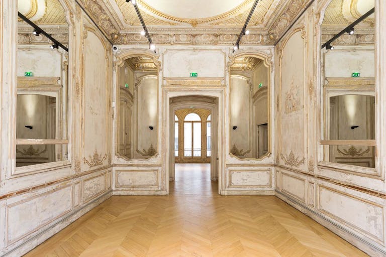 Beautiful Showroom in Opéra - Image 4