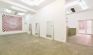 Le Marais Showroom Gallery - Image 0