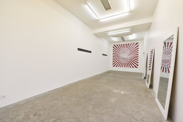 Le Marais Showroom Gallery - Image 2